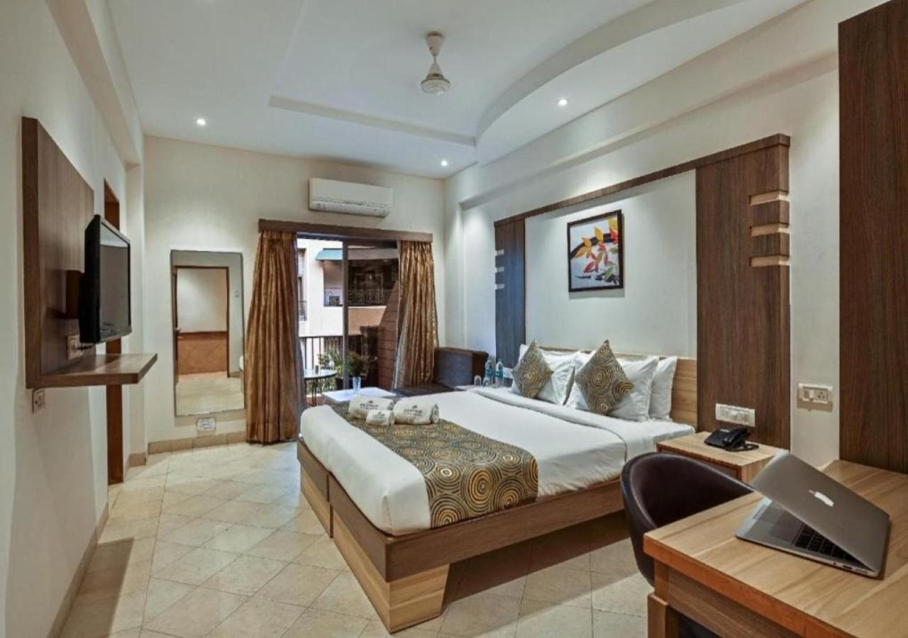 Meritas Crystal Resort Lonavla Zewnętrze zdjęcie